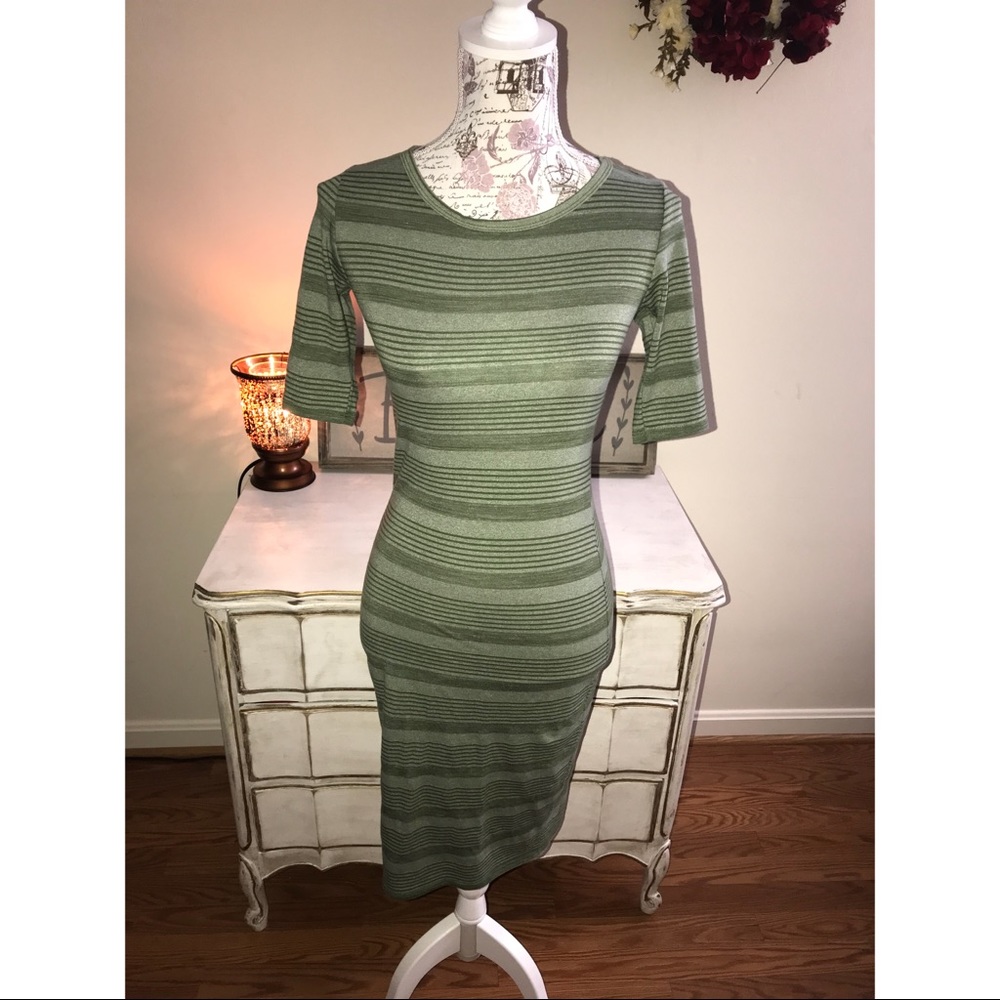 ✨LuLaRoe Julia✨
